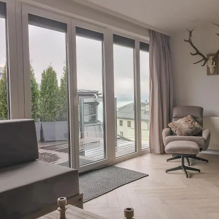 Apartment Penthouse Mountains View, Terrace With View Zell am See